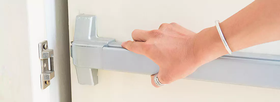 Fast and Affordable Door Panic Bar Installation in Keith-Lynn, BC